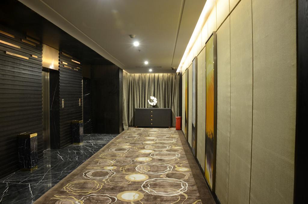 Dongguan Junyue Hotel Екстер'єр фото